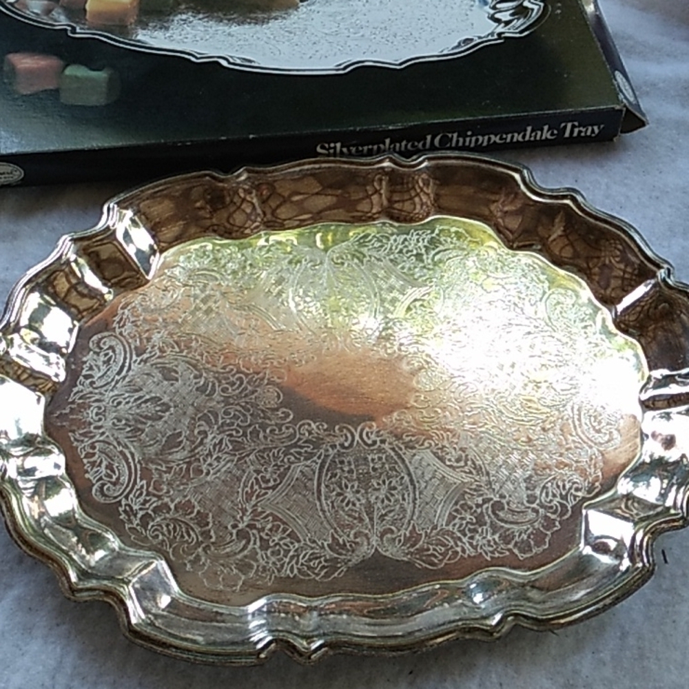 Vintage 1980s Leonard by Towle silverplate Chippendale Tray